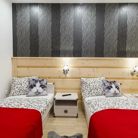 Pajo Ii -rezydencja Tatry--grota Solna--balkon--parking