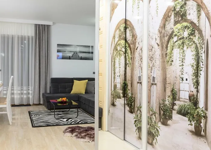 Pajo Ii -rezydencja Tatry--grota Solna--balkon--parking Zakopane